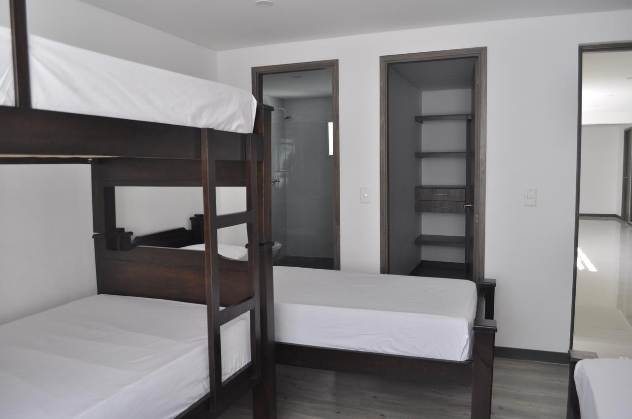 Hostal Cattleya מדיין מראה חיצוני תמונה