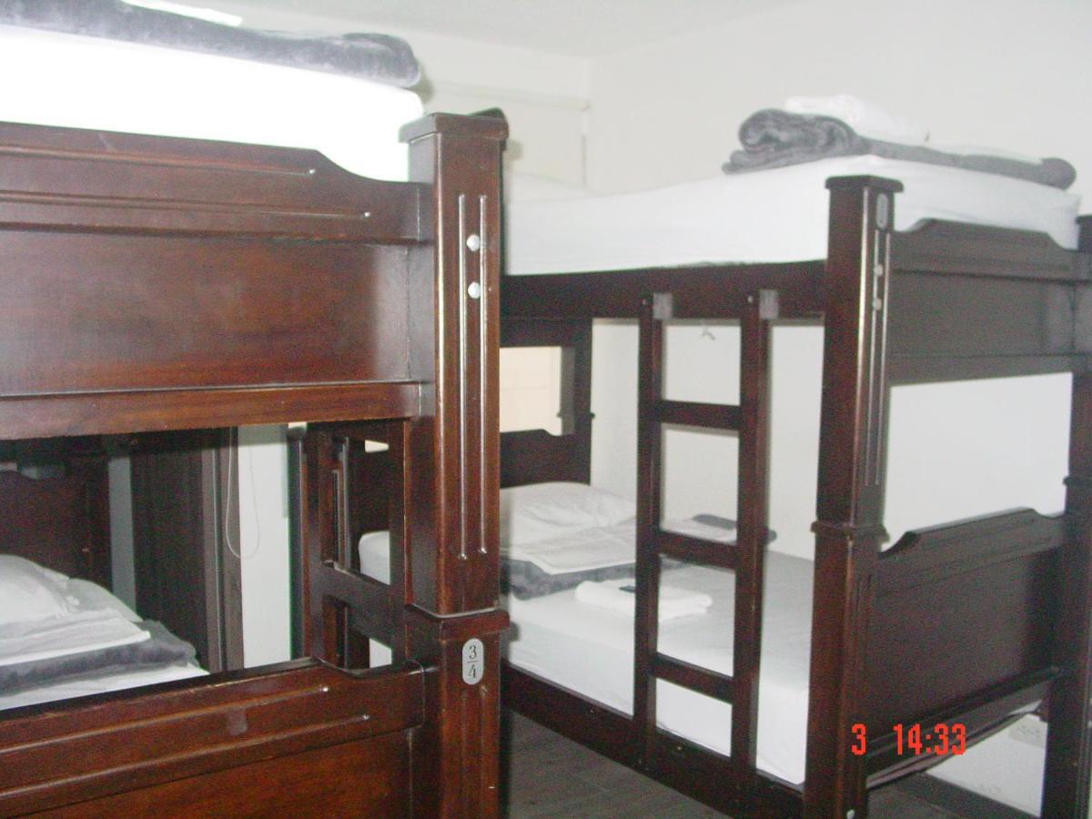 Hostal Cattleya מדיין מראה חיצוני תמונה