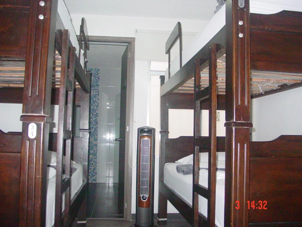 Hostal Cattleya מדיין מראה חיצוני תמונה